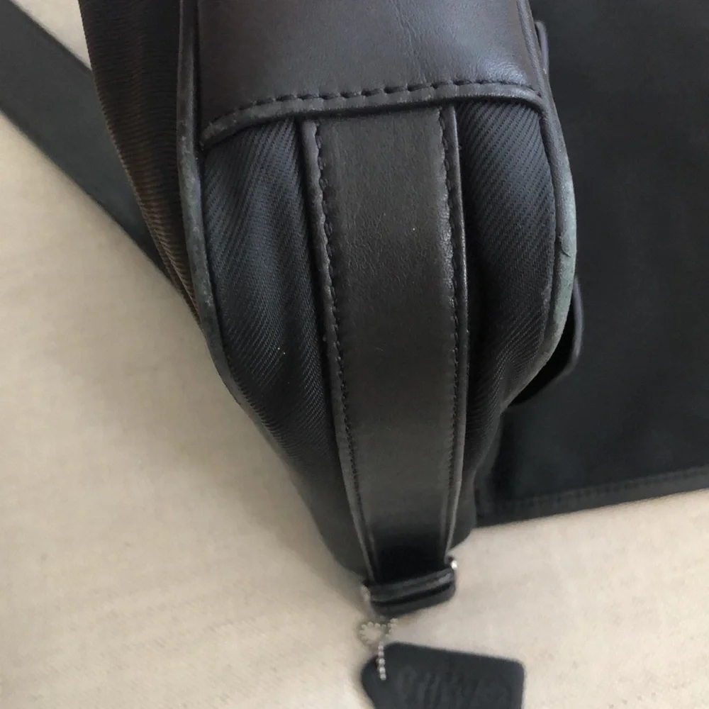 COPY - Coach 5118 Messenger Laptop Bag Black